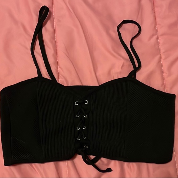 Zara Crop Top - Picture 1 of 3